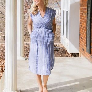 Universal Thread Women’s Dress